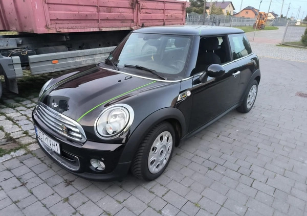 MINI ONE cena 27900 przebieg: 123000, rok produkcji 2013 z Sędziszów małe 29